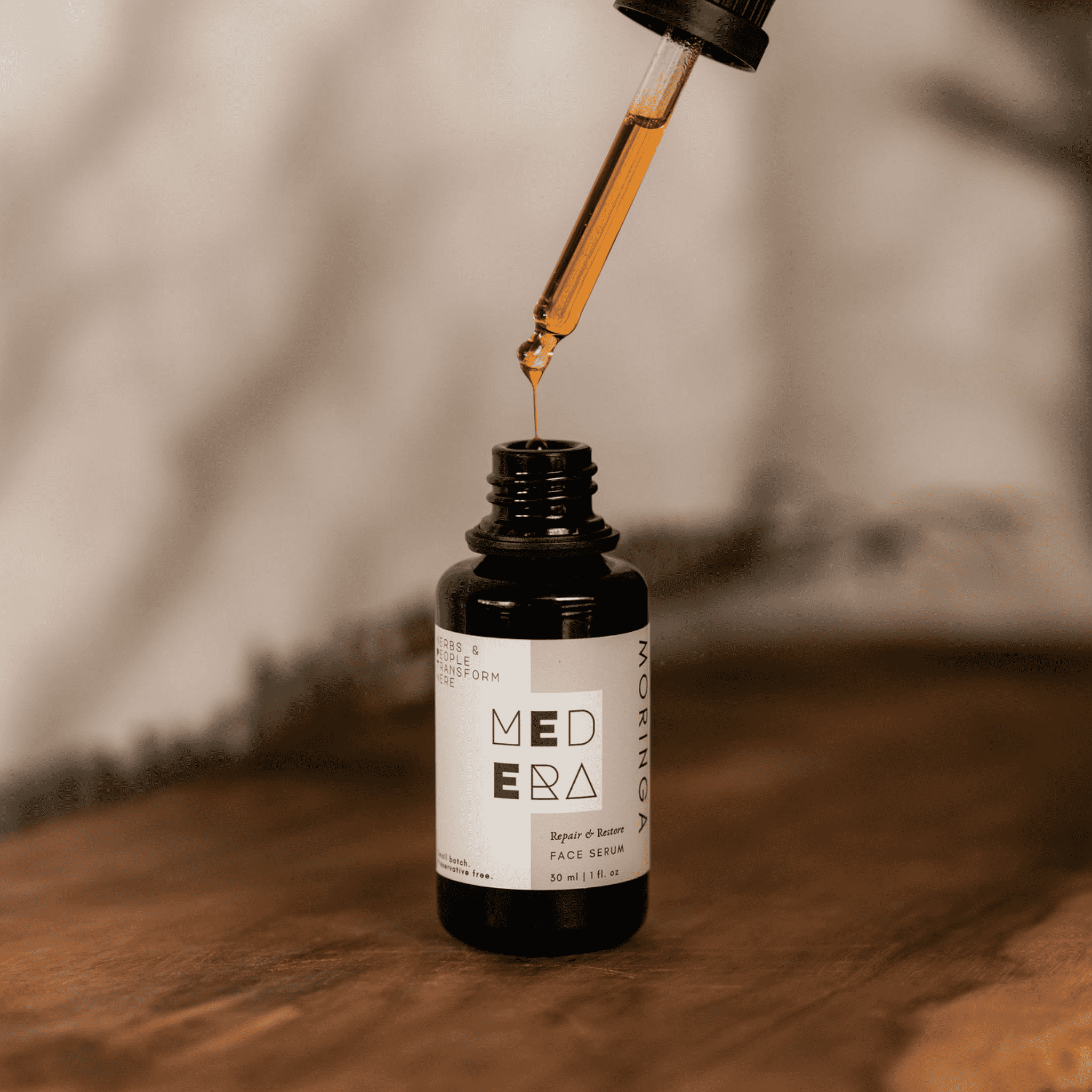 Natural skincare – Moringa Face Serum by Medera Apothecary