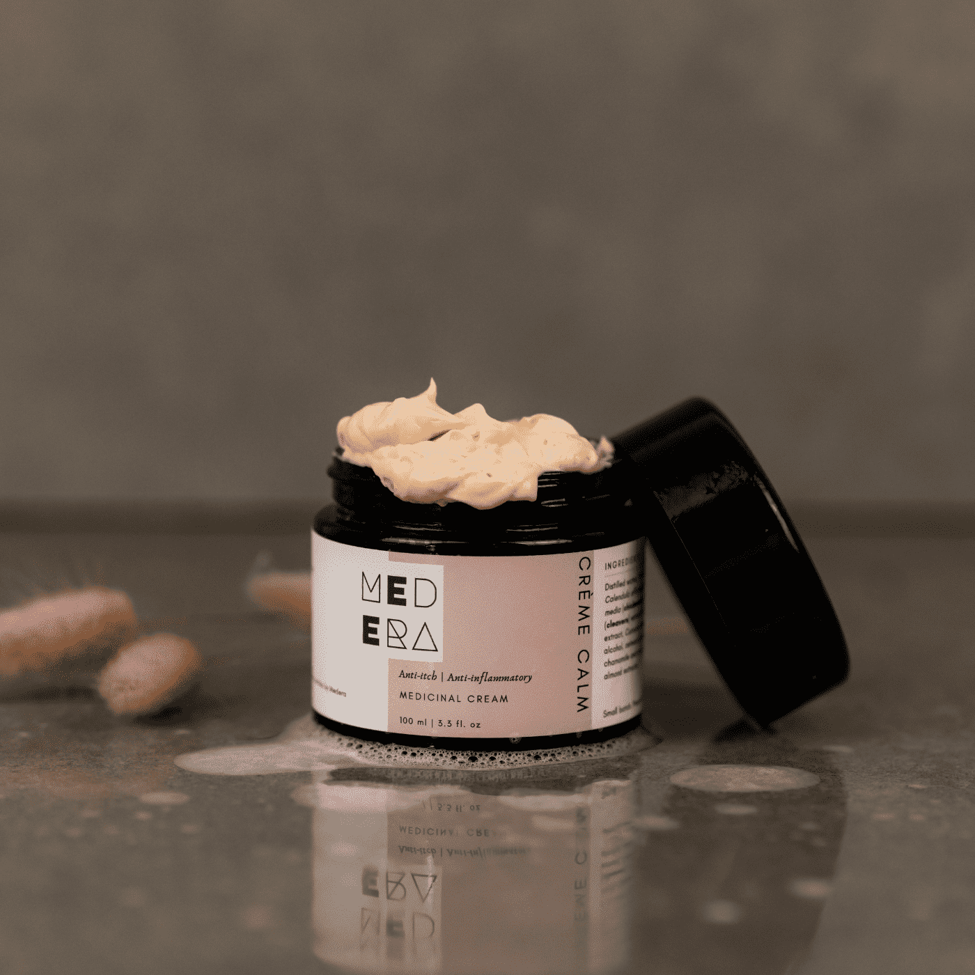 Natural skincare – Crème Calm by Medera Apothecary
