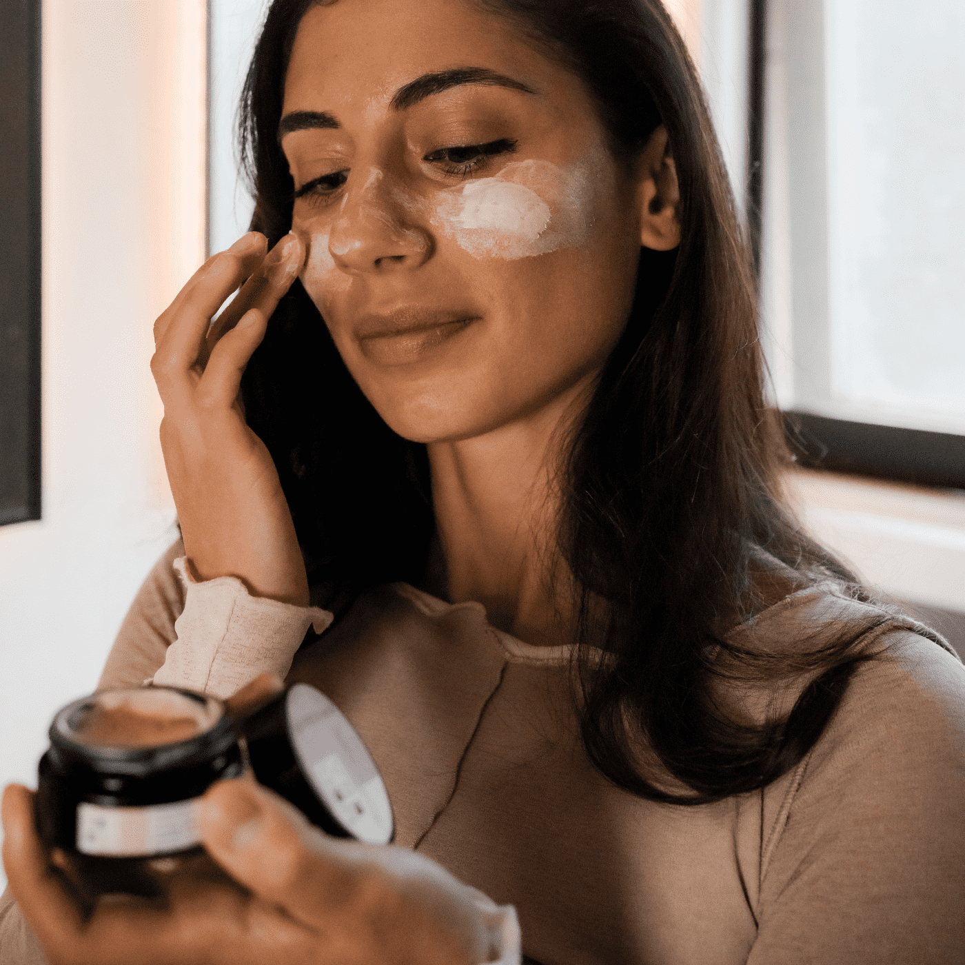 Natural skincare – Saffron Milk Night Cream by Medera Apothecary